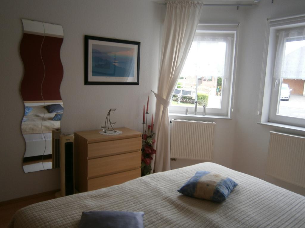 Eifeler Ferienwohnung Nettersheim Zimmer foto